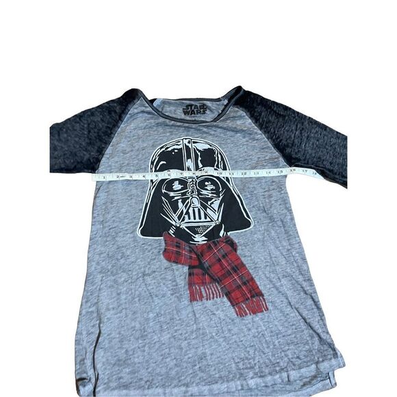 Star Wars gray Darth Vader Scarf raglan tee - Picture 4 of 6